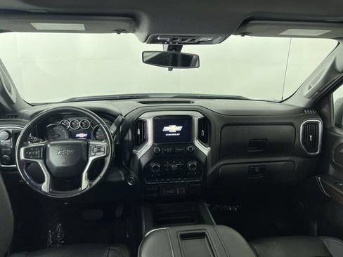 Certified 2021 Chevrolet Silverado 1500 LT Trail Boss w/ Convenience Package II AWD/4WD image 21