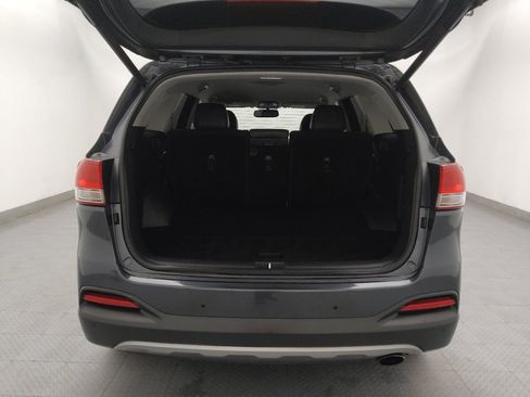 Used 2018 Kia Sorento EX image 29