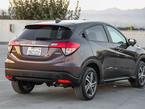 Used 2021 Honda HR-V EX image 5