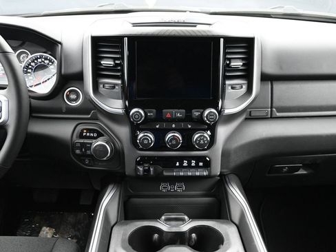 New 2026 RAM 1500 Big Horn AWD/4WD image 12