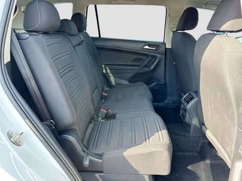 Used 2022 Volkswagen Tiguan S image 27