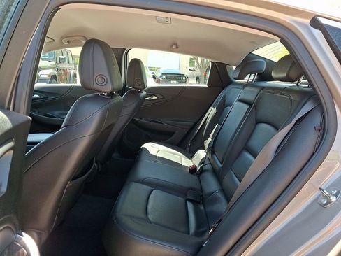 Used 2024 Chevrolet Malibu LT FWD image 10