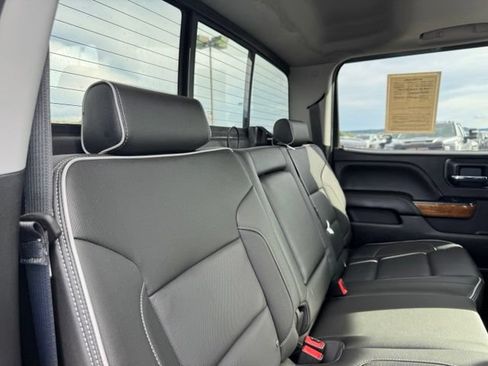 Certified 2018 Chevrolet Silverado 2500 High Country AWD/4WD image 27