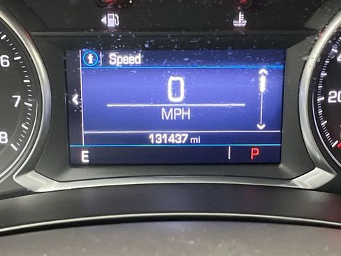 Used 2022 GMC Terrain SLE w/ LPO, Floor Liner Package image 13