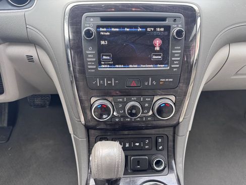 Used 2017 Buick Enclave Premium w/ Experience Buick Package AWD/4WD image 24