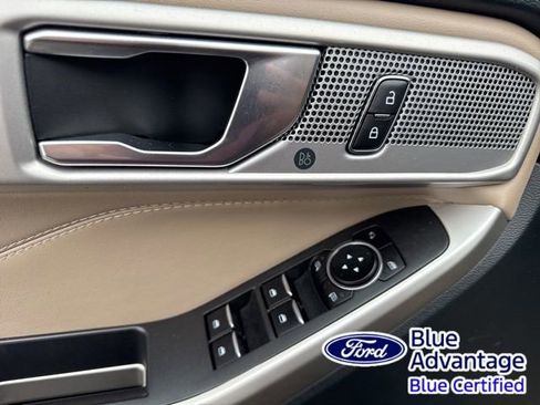 Certified 2022 Ford Explorer XLT w/ Equipment Group 202A image 16