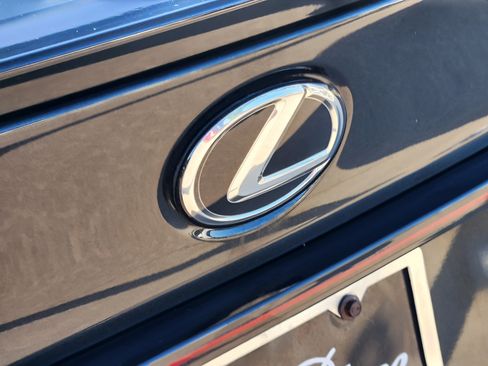 Used 2024 Lexus IS 350 F Sport RWD image 9