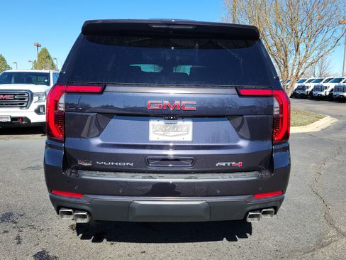 New 2026 GMC Yukon AT4 Ultimate AWD/4WD image 12
