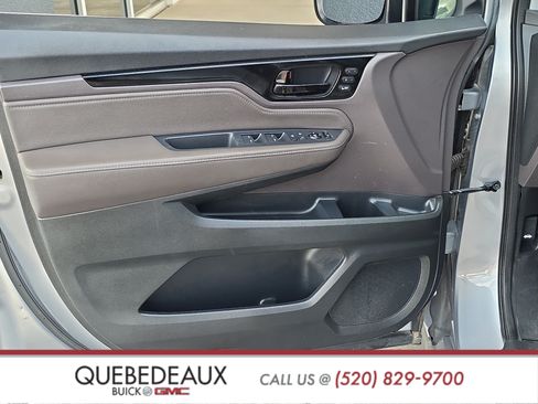 Used 2021 Honda Odyssey Touring image 11