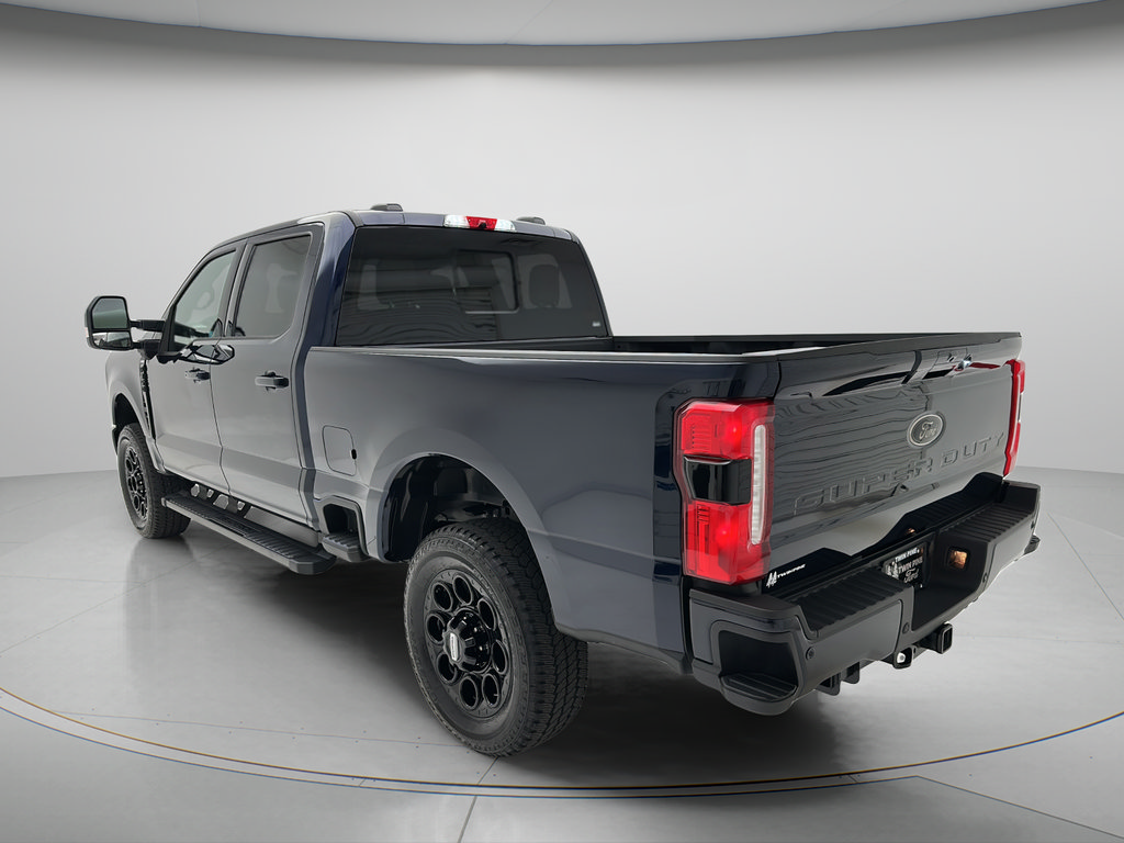 Used 2025 Ford F350 Lariat w/ Black Appearance Package AWD/4WD image 7
