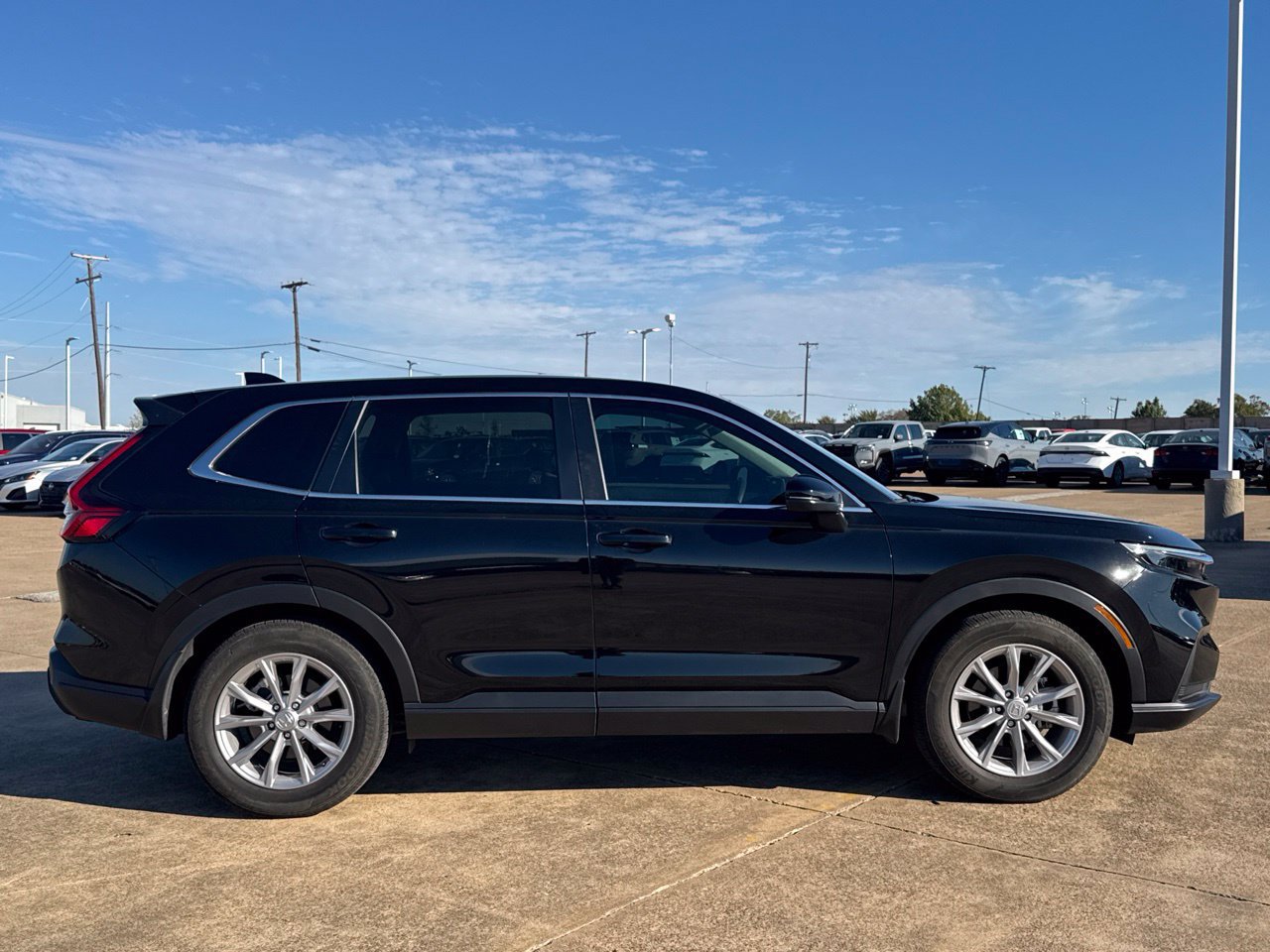 Used 2025 Honda CR-V EX image 29