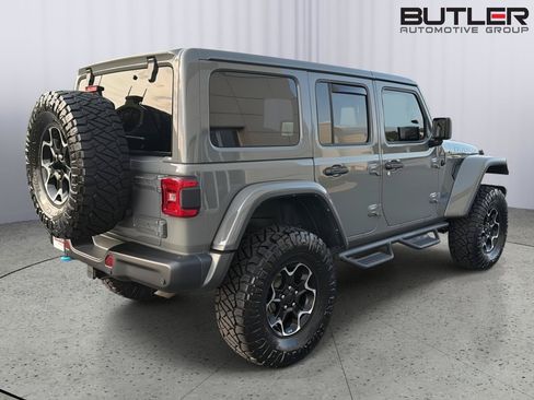 Used 2021 Jeep Wrangler Unlimited Rubicon 4xe w/ Steel Bumper Group AWD/4WD image 6