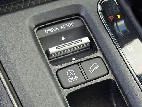 Used 2025 Honda CR-V EX-L image 26