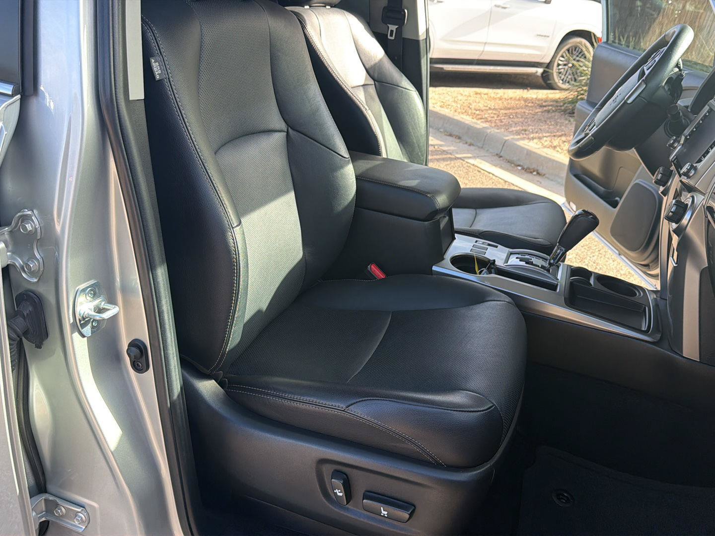 Certified 2021 Toyota 4Runner Limited RWD image 17