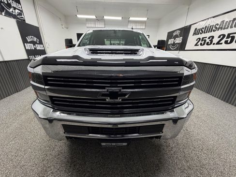 Used 2018 Chevrolet Silverado 3500 LT image 5