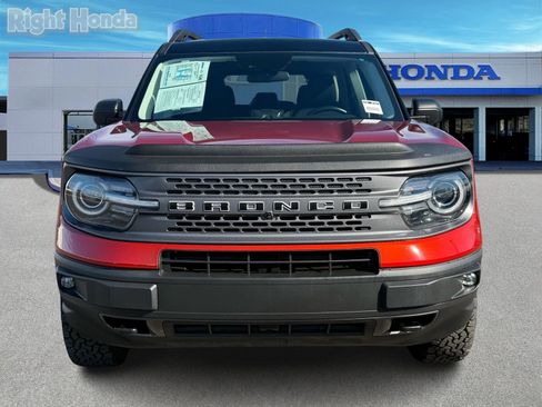 Used 2022 Ford Bronco Sport Badlands image 5