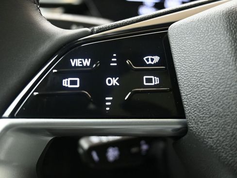 Certified 2025 Audi Q5 Premium Plus w/ Premium Plus image 25