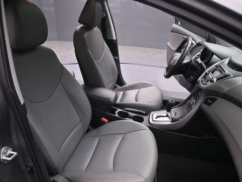 Used 2013 Hyundai Elantra Limited FWD image 24