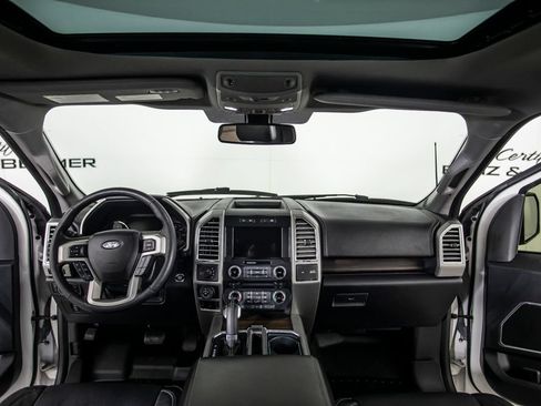 Used 2016 Ford F150 Lariat w/ Equipment Group 502A Luxury AWD/4WD image 22