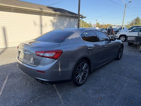 Used 2015 Maserati Ghibli image 10