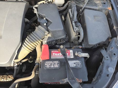 Used 2011 Toyota Corolla S image 35