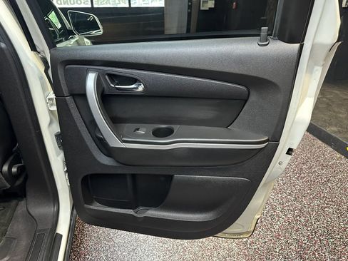 Used 2012 GMC Acadia SLT AWD/4WD image 28