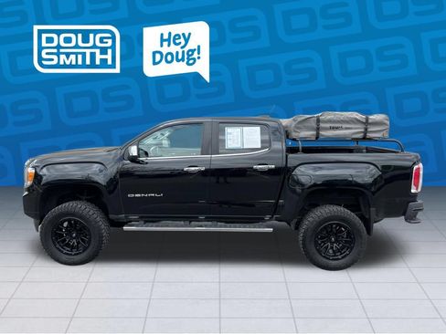 Used 2022 GMC Canyon Denali AWD/4WD image 3