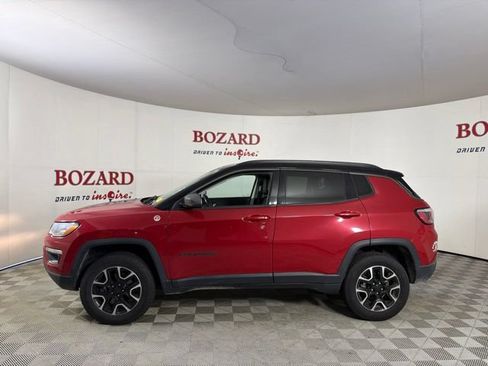 Used 2020 Jeep Compass Trailhawk AWD/4WD image 5