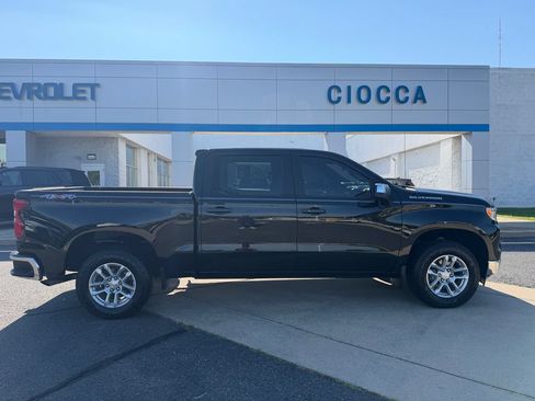 Used 2023 Chevrolet Silverado 1500 LT AWD/4WD image 8