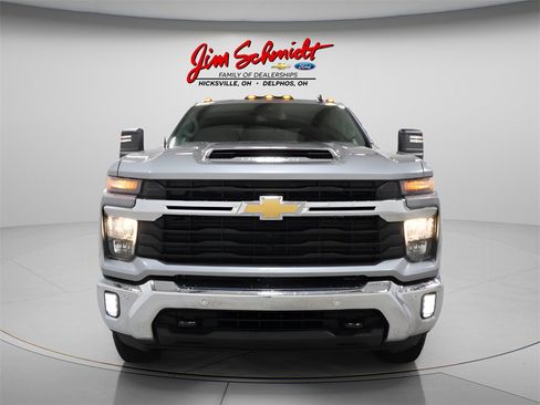 New 2026 Chevrolet Silverado 2500 LT w/ All Star Edition image 3