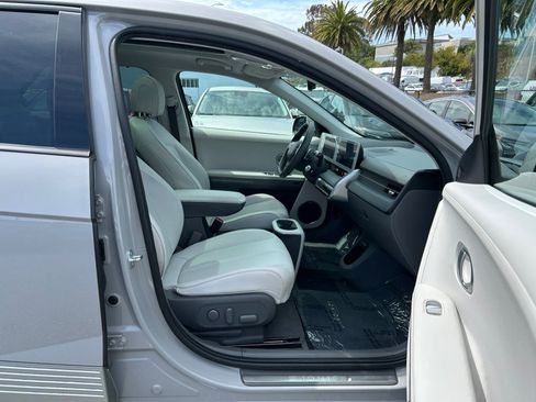 Used 2023 Hyundai Ioniq 5 Limited RWD image 42