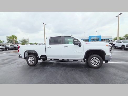 New 2026 Chevrolet Silverado 2500 W/T w/ WT/CX Safety Package AWD/4WD image 18