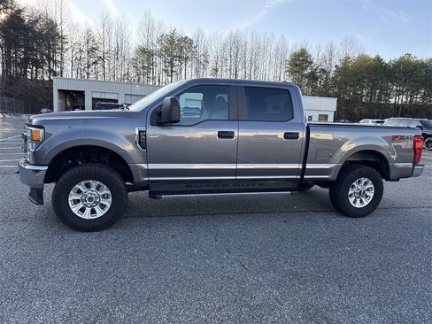 Used 2021 Ford F250 XL w/ STX Appearance Package image 4