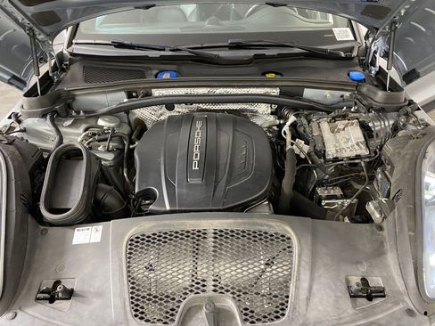 Used 2020 Porsche Macan image 29