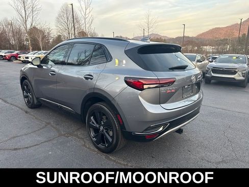 Used 2022 Buick Envision Essence w/ Technology Package I image 12