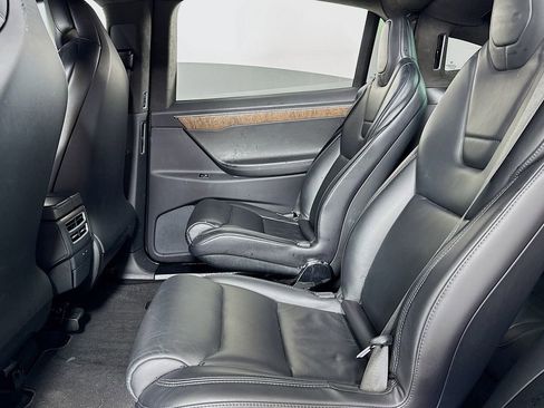 Used 2017 Tesla Model X 90D image 12