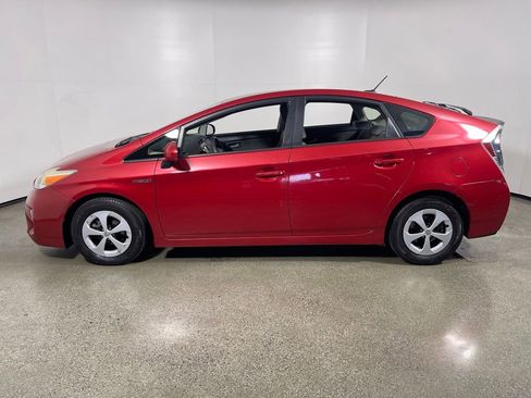 Used 2015 Toyota Prius Four image 6