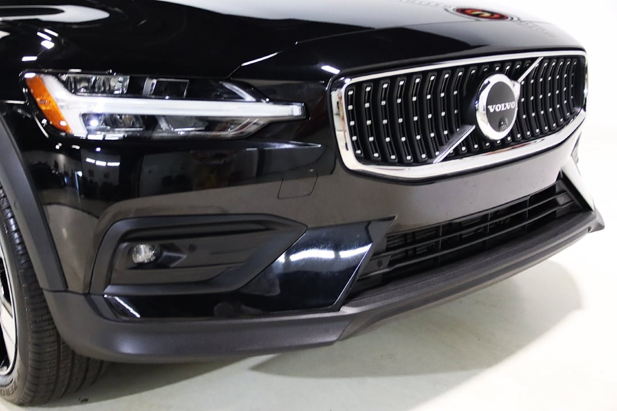 Used 2026 Volvo V60 B5 Cross Country Plus AWD/4WD image 24