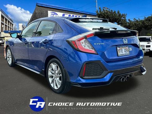 Used 2019 Honda Civic Sport image 5