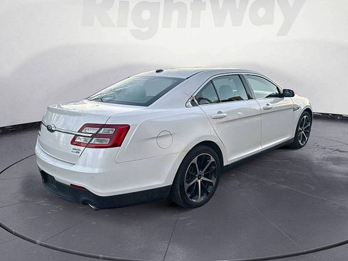 Used 2015 Ford Taurus SEL w/ Equipment Group 201A image 5