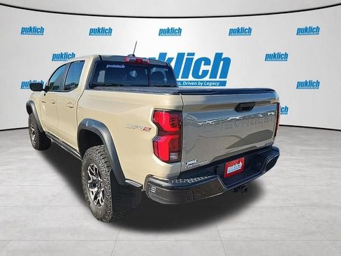 Used 2024 Chevrolet Colorado ZR2 w/ Technology Package AWD/4WD image 5