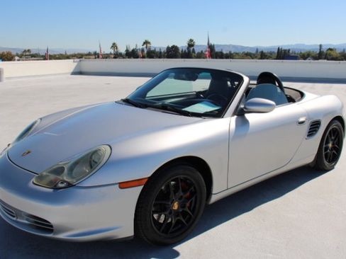 Used 2004 Porsche Boxster S image 20