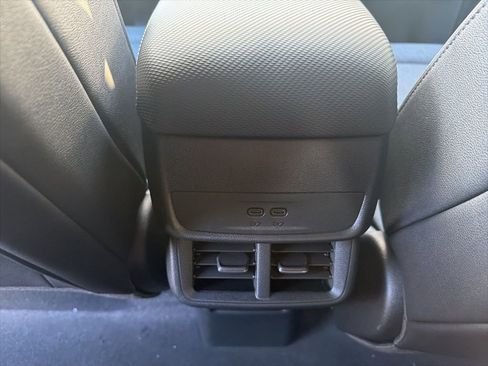 New 2026 Chevrolet Equinox LT w/ Convenience Package II image 28