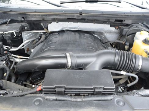 Used 2014 Ford F150 XLT w/ Equipment Group 302A Luxury image 32