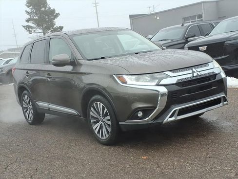Used 2019 Mitsubishi Outlander FWD image 7