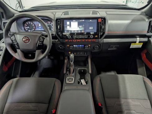 Used 2026 Nissan Frontier PRO-4X w/ Pro-4x Convenience Package image 12