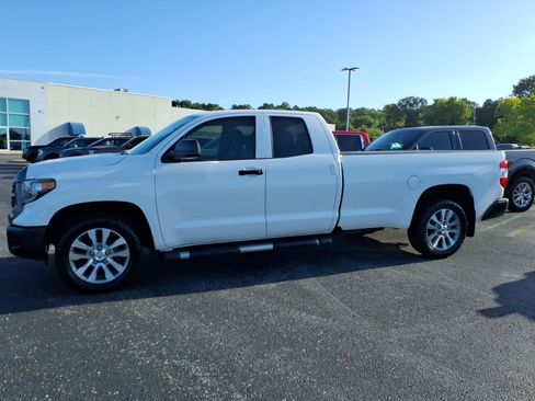 Used 2020 Toyota Tundra SR RWD image 3