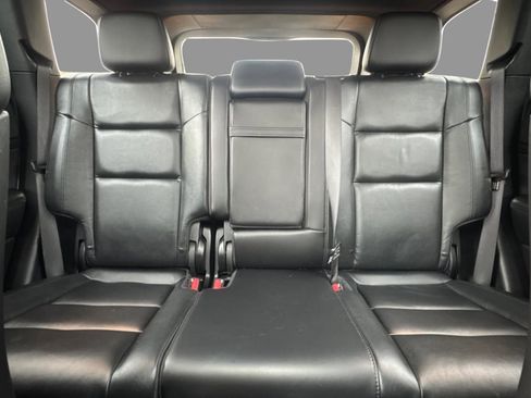 Used 2022 Jeep Grand Cherokee Limited image 14