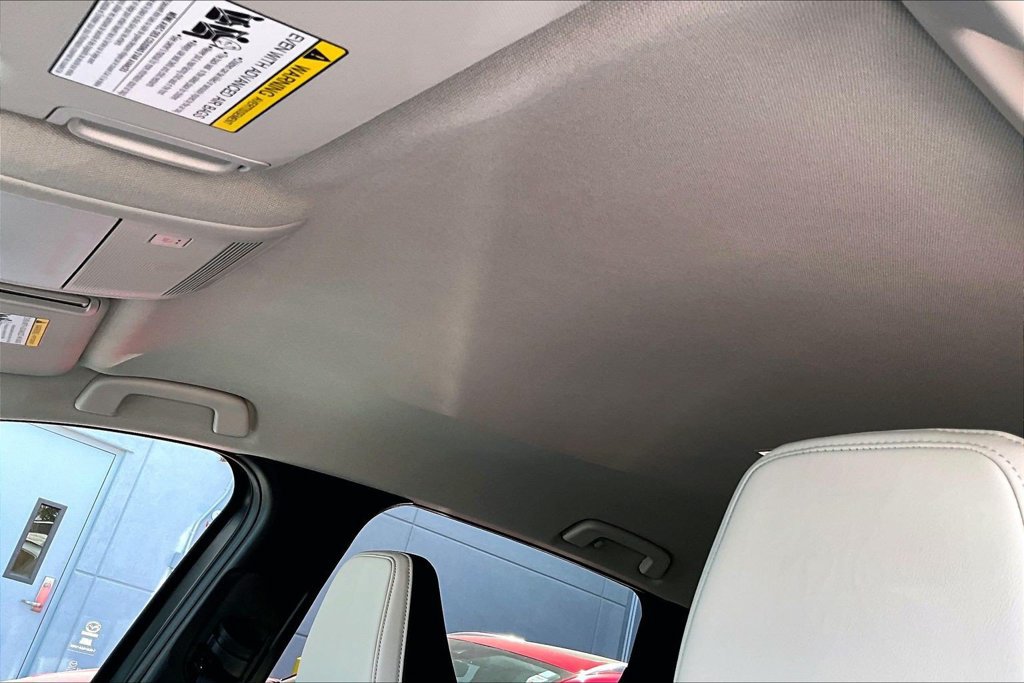 Certified 2026 MAZDA CX-5 Preferred AWD/4WD image 12