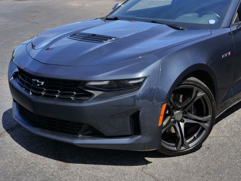 Used 2022 Chevrolet Camaro LT RWD image 43